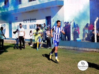 
<a style='margin-left: 5px;' class='btn btn-xs btn-social btn-facebook' href='https://www.facebook.com/sharer/sharer.php?u=https://boladovale.com.br/imgs/800-800-90/conteudo/fotos/1904/img7719.jpg' rel='popup' data-width='500' data-height='400'><i class='fa fa-facebook'></i>Compartilhar <span class='hidden-xs'>no Facebook</span>
</a> 
<a class='btn btn-default btn-xs' target='_blank' href='imgs/800-800-90/conteudo/fotos/1904/img7719.jpg'>
<span class='glyphicon glyphicon-cloud-download'></span> Salvar
</a> 
<span></span>