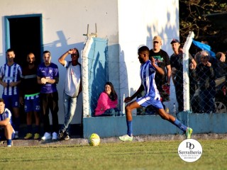 
<a style='margin-left: 5px;' class='btn btn-xs btn-social btn-facebook' href='https://www.facebook.com/sharer/sharer.php?u=https://boladovale.com.br/imgs/800-800-90/conteudo/fotos/1904/img8095.jpg' rel='popup' data-width='500' data-height='400'><i class='fa fa-facebook'></i>Compartilhar <span class='hidden-xs'>no Facebook</span>
</a> 
<a class='btn btn-default btn-xs' target='_blank' href='imgs/800-800-90/conteudo/fotos/1904/img8095.jpg'>
<span class='glyphicon glyphicon-cloud-download'></span> Salvar
</a> 
<span></span>
