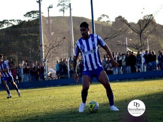 
<a style='margin-left: 5px;' class='btn btn-xs btn-social btn-facebook' href='https://www.facebook.com/sharer/sharer.php?u=https://boladovale.com.br/imgs/800-800-90/conteudo/fotos/1904/img8098.jpg' rel='popup' data-width='500' data-height='400'><i class='fa fa-facebook'></i>Compartilhar <span class='hidden-xs'>no Facebook</span>
</a> 
<a class='btn btn-default btn-xs' target='_blank' href='imgs/800-800-90/conteudo/fotos/1904/img8098.jpg'>
<span class='glyphicon glyphicon-cloud-download'></span> Salvar
</a> 
<span></span>