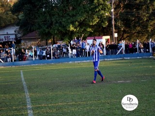 
<a style='margin-left: 5px;' class='btn btn-xs btn-social btn-facebook' href='https://www.facebook.com/sharer/sharer.php?u=https://boladovale.com.br/imgs/800-800-90/conteudo/fotos/1904/img8136.jpg' rel='popup' data-width='500' data-height='400'><i class='fa fa-facebook'></i>Compartilhar <span class='hidden-xs'>no Facebook</span>
</a> 
<a class='btn btn-default btn-xs' target='_blank' href='imgs/800-800-90/conteudo/fotos/1904/img8136.jpg'>
<span class='glyphicon glyphicon-cloud-download'></span> Salvar
</a> 
<span></span>