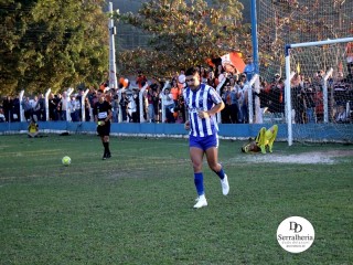 
<a style='margin-left: 5px;' class='btn btn-xs btn-social btn-facebook' href='https://www.facebook.com/sharer/sharer.php?u=https://boladovale.com.br/imgs/800-800-90/conteudo/fotos/1904/img8152.jpg' rel='popup' data-width='500' data-height='400'><i class='fa fa-facebook'></i>Compartilhar <span class='hidden-xs'>no Facebook</span>
</a> 
<a class='btn btn-default btn-xs' target='_blank' href='imgs/800-800-90/conteudo/fotos/1904/img8152.jpg'>
<span class='glyphicon glyphicon-cloud-download'></span> Salvar
</a> 
<span></span>