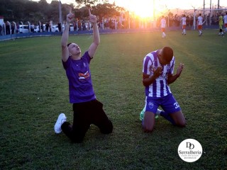 
<a style='margin-left: 5px;' class='btn btn-xs btn-social btn-facebook' href='https://www.facebook.com/sharer/sharer.php?u=https://boladovale.com.br/imgs/800-800-90/conteudo/fotos/1904/img8289.jpg' rel='popup' data-width='500' data-height='400'><i class='fa fa-facebook'></i>Compartilhar <span class='hidden-xs'>no Facebook</span>
</a> 
<a class='btn btn-default btn-xs' target='_blank' href='imgs/800-800-90/conteudo/fotos/1904/img8289.jpg'>
<span class='glyphicon glyphicon-cloud-download'></span> Salvar
</a> 
<span></span>