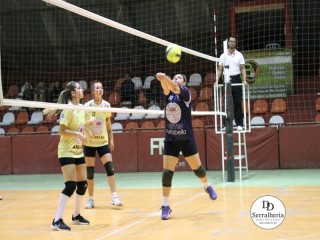
<a style='margin-left: 5px;' class='btn btn-xs btn-social btn-facebook' href='https://www.facebook.com/sharer/sharer.php?u=https://boladovale.com.br/imgs/800-800-90/conteudo/fotos/1905/img8323.jpg' rel='popup' data-width='500' data-height='400'><i class='fa fa-facebook'></i>Compartilhar <span class='hidden-xs'>no Facebook</span>
</a> 
<a class='btn btn-default btn-xs' target='_blank' href='imgs/800-800-90/conteudo/fotos/1905/img8323.jpg'>
<span class='glyphicon glyphicon-cloud-download'></span> Salvar
</a> 
<span></span>