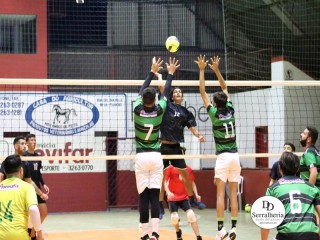 
<a style='margin-left: 5px;' class='btn btn-xs btn-social btn-facebook' href='https://www.facebook.com/sharer/sharer.php?u=https://boladovale.com.br/imgs/800-800-90/conteudo/fotos/1906/img8634.jpg' rel='popup' data-width='500' data-height='400'><i class='fa fa-facebook'></i>Compartilhar <span class='hidden-xs'>no Facebook</span>
</a> 
<a class='btn btn-default btn-xs' target='_blank' href='imgs/800-800-90/conteudo/fotos/1906/img8634.jpg'>
<span class='glyphicon glyphicon-cloud-download'></span> Salvar
</a> 
<span></span>