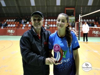 
<a style='margin-left: 5px;' class='btn btn-xs btn-social btn-facebook' href='https://www.facebook.com/sharer/sharer.php?u=https://boladovale.com.br/imgs/800-800-90/conteudo/fotos/1917/img9901.jpg' rel='popup' data-width='500' data-height='400'><i class='fa fa-facebook'></i>Compartilhar <span class='hidden-xs'>no Facebook</span>
</a> 
<a class='btn btn-default btn-xs' target='_blank' href='imgs/800-800-90/conteudo/fotos/1917/img9901.jpg'>
<span class='glyphicon glyphicon-cloud-download'></span> Salvar
</a> 
<span></span>