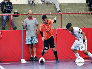 
<a style='margin-left: 5px;' class='btn btn-xs btn-social btn-facebook' href='https://www.facebook.com/sharer/sharer.php?u=https://boladovale.com.br/imgs/800-800-90/conteudo/fotos/1922/img0485.jpg' rel='popup' data-width='500' data-height='400'><i class='fa fa-facebook'></i>Compartilhar <span class='hidden-xs'>no Facebook</span>
</a> 
<a class='btn btn-default btn-xs' target='_blank' href='imgs/800-800-90/conteudo/fotos/1922/img0485.jpg'>
<span class='glyphicon glyphicon-cloud-download'></span> Salvar
</a> 
<span></span>