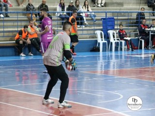 
<a style='margin-left: 5px;' class='btn btn-xs btn-social btn-facebook' href='https://www.facebook.com/sharer/sharer.php?u=https://boladovale.com.br/imgs/800-800-90/conteudo/fotos/1929/img1725.jpg' rel='popup' data-width='500' data-height='400'><i class='fa fa-facebook'></i>Compartilhar <span class='hidden-xs'>no Facebook</span>
</a> 
<a class='btn btn-default btn-xs' target='_blank' href='imgs/800-800-90/conteudo/fotos/1929/img1725.jpg'>
<span class='glyphicon glyphicon-cloud-download'></span> Salvar
</a> 
<span></span>