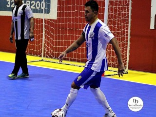 
<a style='margin-left: 5px;' class='btn btn-xs btn-social btn-facebook' href='https://www.facebook.com/sharer/sharer.php?u=https://boladovale.com.br/imgs/800-800-90/conteudo/fotos/1948/img4236.jpg' rel='popup' data-width='500' data-height='400'><i class='fa fa-facebook'></i>Compartilhar <span class='hidden-xs'>no Facebook</span>
</a> 
<a class='btn btn-default btn-xs' target='_blank' href='imgs/800-800-90/conteudo/fotos/1948/img4236.jpg'>
<span class='glyphicon glyphicon-cloud-download'></span> Salvar
</a> 
<span></span>