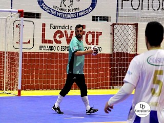 
<a style='margin-left: 5px;' class='btn btn-xs btn-social btn-facebook' href='https://www.facebook.com/sharer/sharer.php?u=https://boladovale.com.br/imgs/800-800-90/conteudo/fotos/1948/img4241.jpg' rel='popup' data-width='500' data-height='400'><i class='fa fa-facebook'></i>Compartilhar <span class='hidden-xs'>no Facebook</span>
</a> 
<a class='btn btn-default btn-xs' target='_blank' href='imgs/800-800-90/conteudo/fotos/1948/img4241.jpg'>
<span class='glyphicon glyphicon-cloud-download'></span> Salvar
</a> 
<span></span>