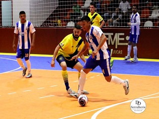
<a style='margin-left: 5px;' class='btn btn-xs btn-social btn-facebook' href='https://www.facebook.com/sharer/sharer.php?u=https://boladovale.com.br/imgs/800-800-90/conteudo/fotos/1948/img4282.jpg' rel='popup' data-width='500' data-height='400'><i class='fa fa-facebook'></i>Compartilhar <span class='hidden-xs'>no Facebook</span>
</a> 
<a class='btn btn-default btn-xs' target='_blank' href='imgs/800-800-90/conteudo/fotos/1948/img4282.jpg'>
<span class='glyphicon glyphicon-cloud-download'></span> Salvar
</a> 
<span></span>