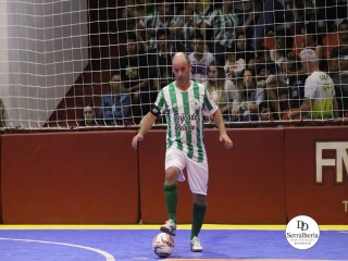 
<a style='margin-left: 5px;' class='btn btn-xs btn-social btn-facebook' href='https://www.facebook.com/sharer/sharer.php?u=https://boladovale.com.br/imgs/800-800-90/conteudo/fotos/1959/img5327.jpg' rel='popup' data-width='500' data-height='400'><i class='fa fa-facebook'></i>Compartilhar <span class='hidden-xs'>no Facebook</span>
</a> 
<a class='btn btn-default btn-xs' target='_blank' href='imgs/800-800-90/conteudo/fotos/1959/img5327.jpg'>
<span class='glyphicon glyphicon-cloud-download'></span> Salvar
</a> 
<span></span>