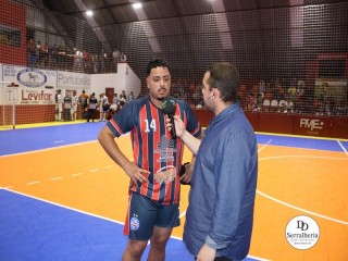 
<a style='margin-left: 5px;' class='btn btn-xs btn-social btn-facebook' href='https://www.facebook.com/sharer/sharer.php?u=https://boladovale.com.br/imgs/800-800-90/conteudo/fotos/1960/img5490.jpg' rel='popup' data-width='500' data-height='400'><i class='fa fa-facebook'></i>Compartilhar <span class='hidden-xs'>no Facebook</span>
</a> 
<a class='btn btn-default btn-xs' target='_blank' href='imgs/800-800-90/conteudo/fotos/1960/img5490.jpg'>
<span class='glyphicon glyphicon-cloud-download'></span> Salvar
</a> 
<span></span>
