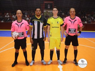 
<a style='margin-left: 5px;' class='btn btn-xs btn-social btn-facebook' href='https://www.facebook.com/sharer/sharer.php?u=https://boladovale.com.br/imgs/800-800-90/conteudo/fotos/1961/img5495.jpg' rel='popup' data-width='500' data-height='400'><i class='fa fa-facebook'></i>Compartilhar <span class='hidden-xs'>no Facebook</span>
</a> 
<a class='btn btn-default btn-xs' target='_blank' href='imgs/800-800-90/conteudo/fotos/1961/img5495.jpg'>
<span class='glyphicon glyphicon-cloud-download'></span> Salvar
</a> 
<span></span>