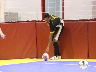 
<a style='margin-left: 5px;' class='btn btn-xs btn-social btn-facebook' href='https://www.facebook.com/sharer/sharer.php?u=https://boladovale.com.br/imgs/800-800-90/conteudo/fotos/1961/img5626.jpg' rel='popup' data-width='500' data-height='400'><i class='fa fa-facebook'></i>Compartilhar <span class='hidden-xs'>no Facebook</span>
</a> 
<a class='btn btn-default btn-xs' target='_blank' href='imgs/800-800-90/conteudo/fotos/1961/img5626.jpg'>
<span class='glyphicon glyphicon-cloud-download'></span> Salvar
</a> 
<span></span>