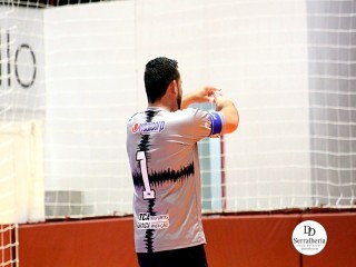 
<a style='margin-left: 5px;' class='btn btn-xs btn-social btn-facebook' href='https://www.facebook.com/sharer/sharer.php?u=https://boladovale.com.br/imgs/800-800-90/conteudo/fotos/1966/img5981.jpg' rel='popup' data-width='500' data-height='400'><i class='fa fa-facebook'></i>Compartilhar <span class='hidden-xs'>no Facebook</span>
</a> 
<a class='btn btn-default btn-xs' target='_blank' href='imgs/800-800-90/conteudo/fotos/1966/img5981.jpg'>
<span class='glyphicon glyphicon-cloud-download'></span> Salvar
</a> 
<span></span>
