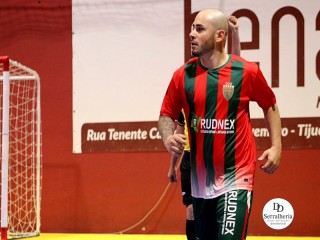 
<a style='margin-left: 5px;' class='btn btn-xs btn-social btn-facebook' href='https://www.facebook.com/sharer/sharer.php?u=https://boladovale.com.br/imgs/800-800-90/conteudo/fotos/1993/img9664.jpg' rel='popup' data-width='500' data-height='400'><i class='fa fa-facebook'></i>Compartilhar <span class='hidden-xs'>no Facebook</span>
</a> 
<a class='btn btn-default btn-xs' target='_blank' href='imgs/800-800-90/conteudo/fotos/1993/img9664.jpg'>
<span class='glyphicon glyphicon-cloud-download'></span> Salvar
</a> 
<span></span>