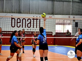 
<a style='margin-left: 5px;' class='btn btn-xs btn-social btn-facebook' href='https://www.facebook.com/sharer/sharer.php?u=https://boladovale.com.br/imgs/800-800-90/conteudo/fotos/2008/img9031.jpg' rel='popup' data-width='500' data-height='400'><i class='fa fa-facebook'></i>Compartilhar <span class='hidden-xs'>no Facebook</span>
</a> 
<a class='btn btn-default btn-xs' target='_blank' href='imgs/800-800-90/conteudo/fotos/2008/img9031.jpg'>
<span class='glyphicon glyphicon-cloud-download'></span> Salvar
</a> 
<span></span>