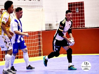 
<a style='margin-left: 5px;' class='btn btn-xs btn-social btn-facebook' href='https://www.facebook.com/sharer/sharer.php?u=https://boladovale.com.br/imgs/800-800-90/conteudo/fotos/2034/img3972.jpg' rel='popup' data-width='500' data-height='400'><i class='fa fa-facebook'></i>Compartilhar <span class='hidden-xs'>no Facebook</span>
</a> 
<a class='btn btn-default btn-xs' target='_blank' href='imgs/800-800-90/conteudo/fotos/2034/img3972.jpg'>
<span class='glyphicon glyphicon-cloud-download'></span> Salvar
</a> 
<span></span>