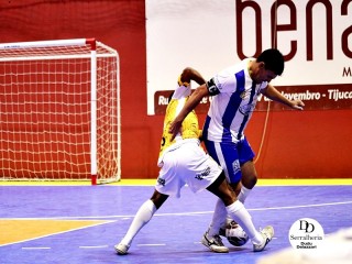 
<a style='margin-left: 5px;' class='btn btn-xs btn-social btn-facebook' href='https://www.facebook.com/sharer/sharer.php?u=https://boladovale.com.br/imgs/800-800-90/conteudo/fotos/2034/img4010.jpg' rel='popup' data-width='500' data-height='400'><i class='fa fa-facebook'></i>Compartilhar <span class='hidden-xs'>no Facebook</span>
</a> 
<a class='btn btn-default btn-xs' target='_blank' href='imgs/800-800-90/conteudo/fotos/2034/img4010.jpg'>
<span class='glyphicon glyphicon-cloud-download'></span> Salvar
</a> 
<span></span>