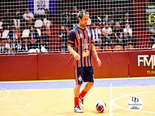 
<a style='margin-left: 5px;' class='btn btn-xs btn-social btn-facebook' href='https://www.facebook.com/sharer/sharer.php?u=https://boladovale.com.br/imgs/800-800-90/conteudo/fotos/2035/img3861.jpg' rel='popup' data-width='500' data-height='400'><i class='fa fa-facebook'></i>Compartilhar <span class='hidden-xs'>no Facebook</span>
</a> 
<a class='btn btn-default btn-xs' target='_blank' href='imgs/800-800-90/conteudo/fotos/2035/img3861.jpg'>
<span class='glyphicon glyphicon-cloud-download'></span> Salvar
</a> 
<span></span>