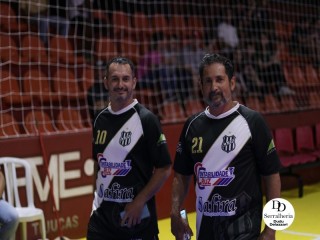 
<a style='margin-left: 5px;' class='btn btn-xs btn-social btn-facebook' href='https://www.facebook.com/sharer/sharer.php?u=https://boladovale.com.br/imgs/800-800-90/conteudo/fotos/2048/img9130.jpg' rel='popup' data-width='500' data-height='400'><i class='fa fa-facebook'></i>Compartilhar <span class='hidden-xs'>no Facebook</span>
</a> 
<a class='btn btn-default btn-xs' target='_blank' href='imgs/800-800-90/conteudo/fotos/2048/img9130.jpg'>
<span class='glyphicon glyphicon-cloud-download'></span> Salvar
</a> 
<span></span>